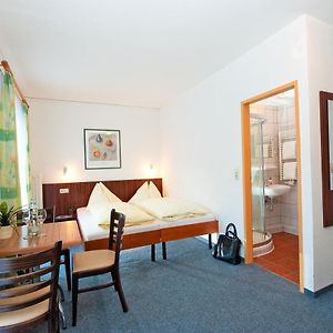 Familien-Zimmer